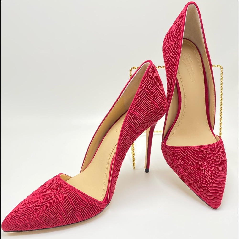 Ossie Pump Red Pointed Toe by Vince Camuto